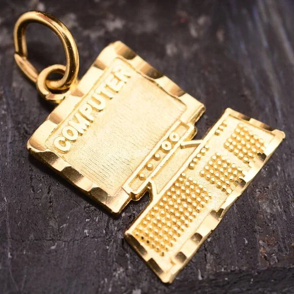 10KT Computer Pendant - Picture 5 of 10